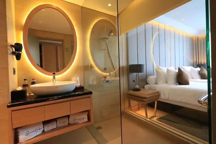 Сурабая: Morazen Surabaya