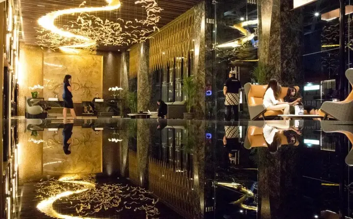 Сурабая: Morazen Surabaya