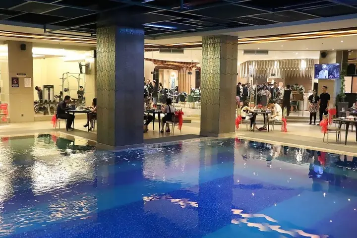 Сурабая: Morazen Surabaya
