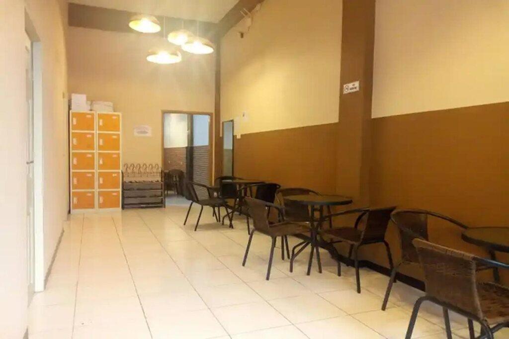 Маланг: Pondok Backpacker City Square
