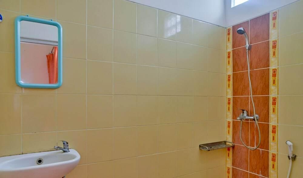 Депок: ZEN Rooms Depok Sleman Syariah
