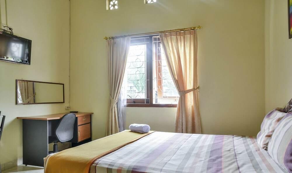 Депок: ZEN Rooms Depok Sleman Syariah