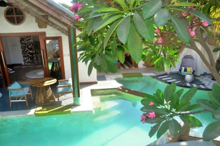 Гили Траванган: The White Key Luxury Villas