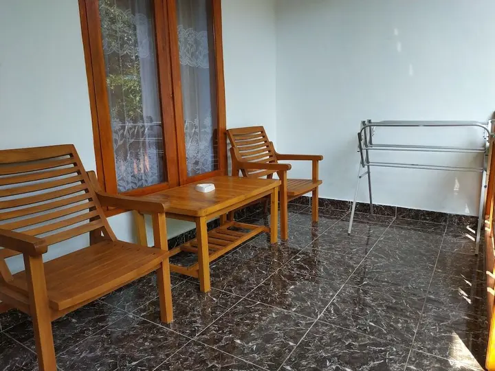 Гили-Мено: Bunga Baru Bungalow