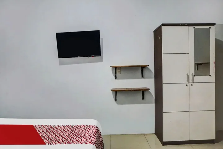 Медан: RedDoorz near Plaza Medan Fair