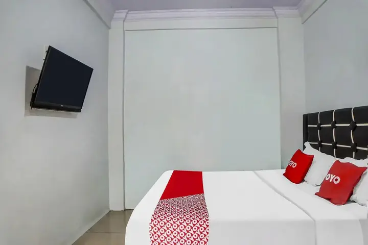 Медан: RedDoorz near Plaza Medan Fair