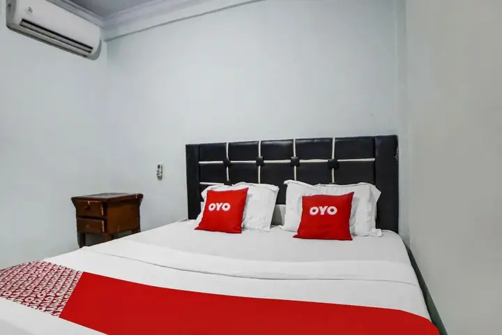 Медан: RedDoorz near Plaza Medan Fair