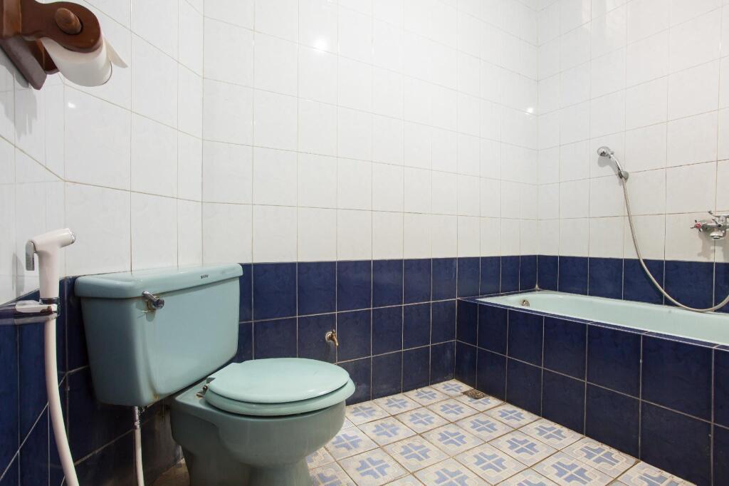 Маланг: RedDoorz near Balai Kota Malang