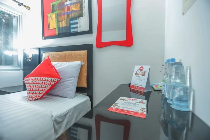 Джакарта: OYO 161 DC Hotel Utan Kayu