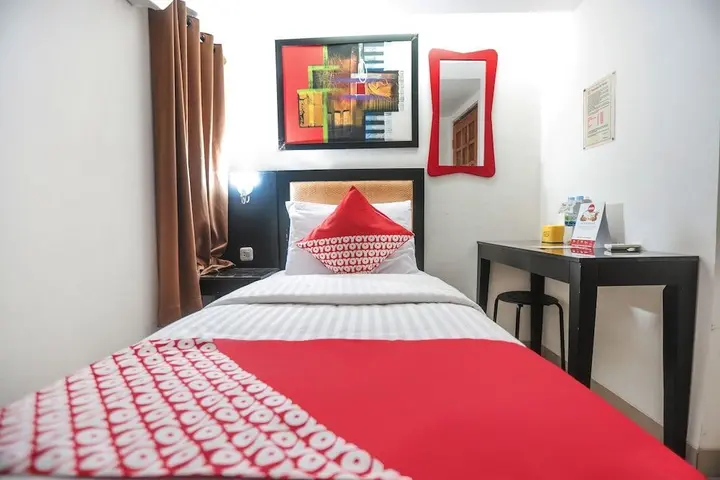 Джакарта: OYO 161 DC Hotel Utan Kayu