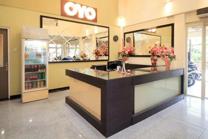 Сурабая: Super OYO Capital O 175 K-60 Residence