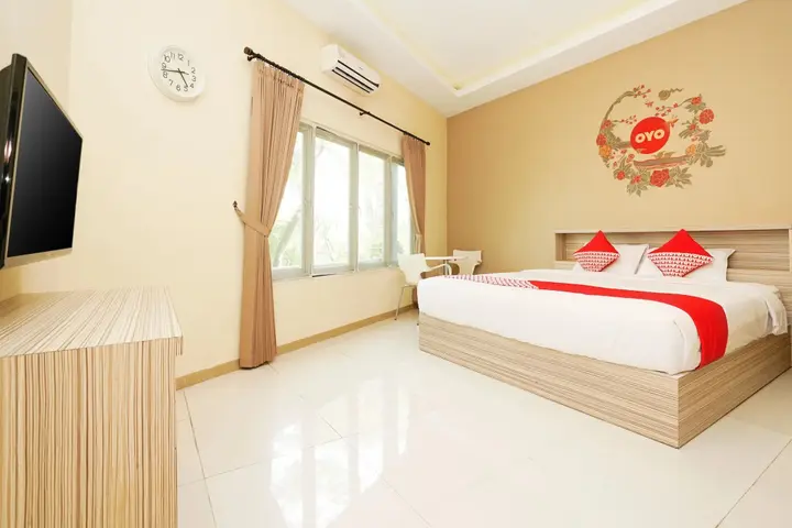Сурабая: Super OYO Capital O 175 K-60 Residence
