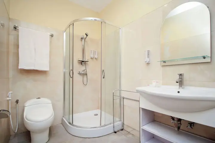Сурабая: Super OYO Capital O 175 K-60 Residence