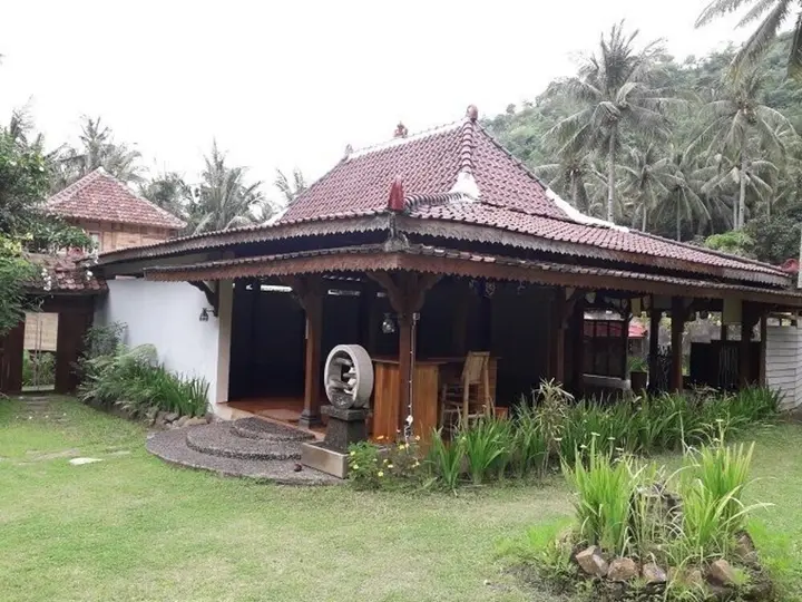 Сенджиги: Gypsea Yoga Eco Retreat