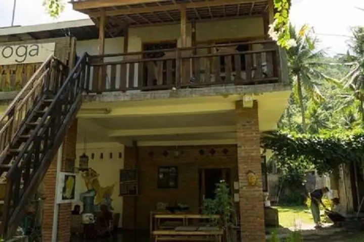 Сенджиги: Gypsea Yoga Eco Retreat