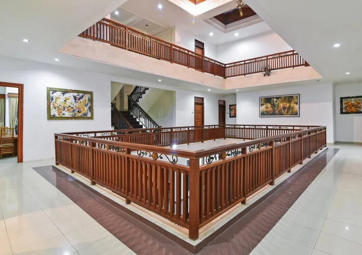 Блахбату: Starloka Saba Bali