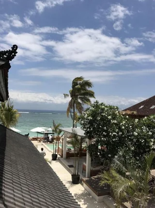 Лембонган-Айленд: Ohana's Beachfront Resort & Beach Club