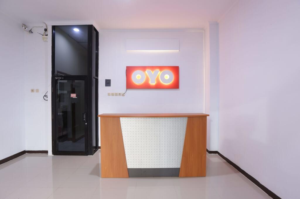 Джакарта: OYO 176 Near Cideng Virgo Residence