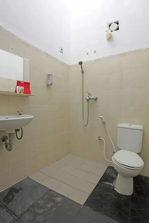 Маланг: RedDoorz @ Soekarno Hatta 2