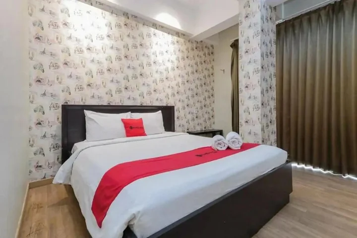 Маланг: RedDoorz Plus @ Riverside Malang
