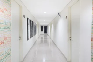 Маланг: RedDoorz Plus @ Riverside Malang