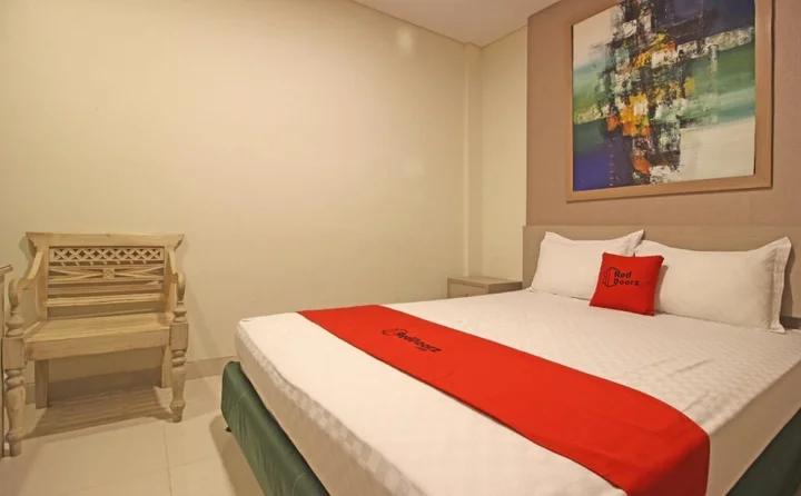 Суракарта: RedDoorz Syariah near Stadion Manahan Solo 2
