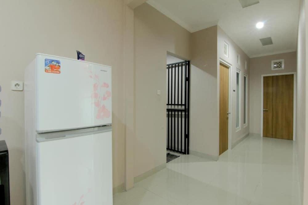 Депок: Agrapana Guesthouse 2
