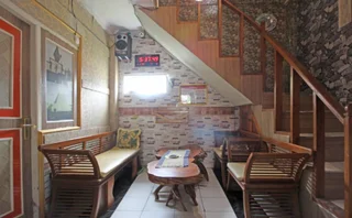 Депок: RedDoorz near Perumnas Seturan