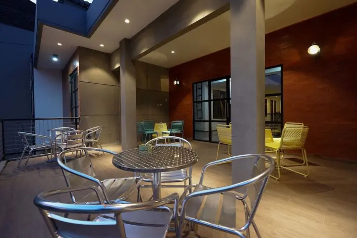 Семаранг: RedDoorz near Universitas Diponegoro 2