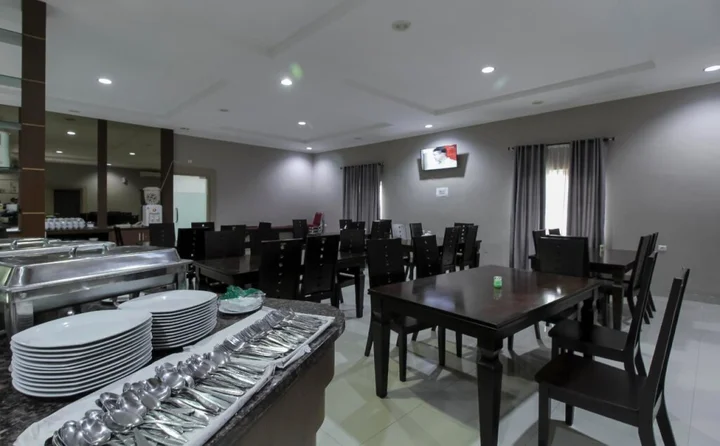 Медан: RedDoorz Plus Syariah @ Jalan Sriwijaya Medan