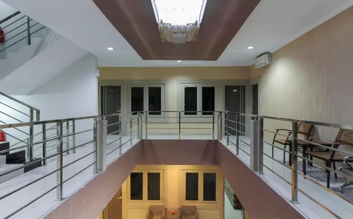 Медан: RedDoorz Plus Syariah @ Jalan Sriwijaya Medan