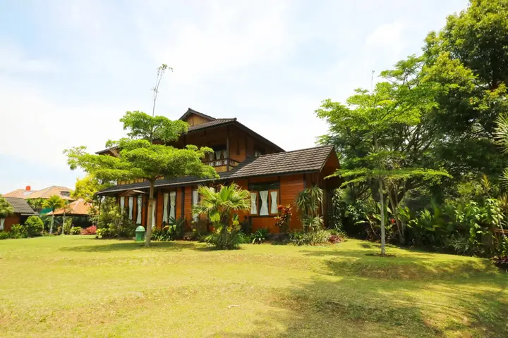 Паромпонг: Villa Gardenia Bandung
