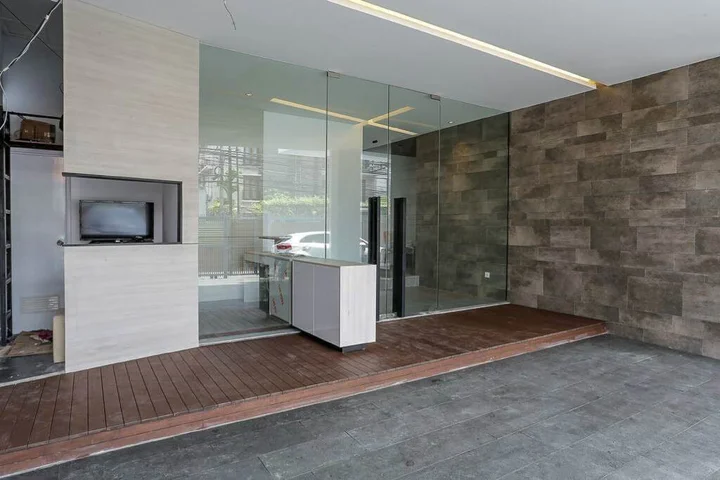 Джакарта: Tujutiga Suites