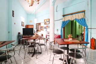 Маланг: Hotel Setia Budi