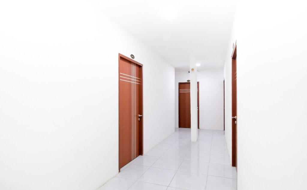 Сурабая: Super Capital O 217 A1 Hotel