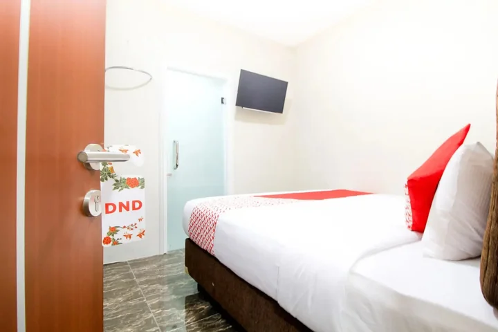 Сурабая: Super Capital O 217 A1 Hotel