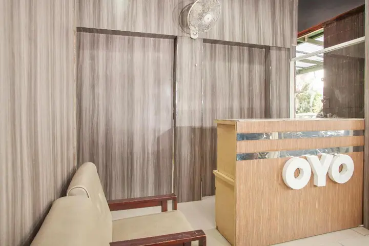 Сурабая: OYO 164 Ang's Residence