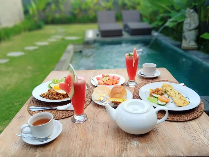 Тегаллаланг: Three Gold Luxury Private Villa