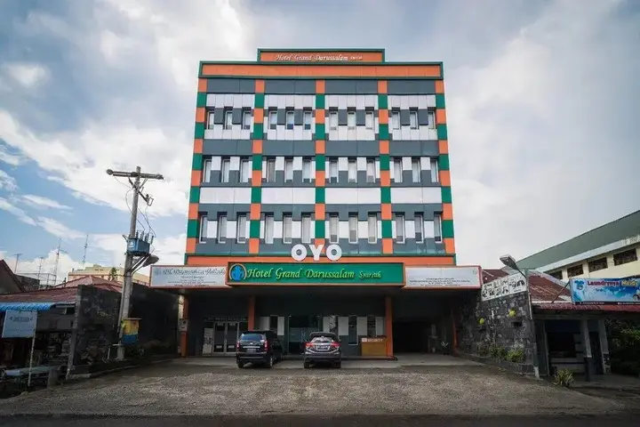 OYO 238 Hotel Grand Darussalam Syariah — фото 1