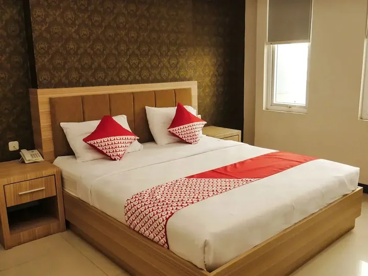 Медан: OYO 238 Hotel Grand Darussalam Syariah