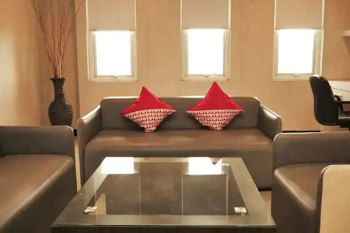 Медан: OYO 238 Hotel Grand Darussalam Syariah