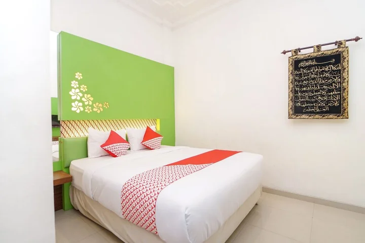 Сурабая: OYO 231 Hotel Andita Syariah