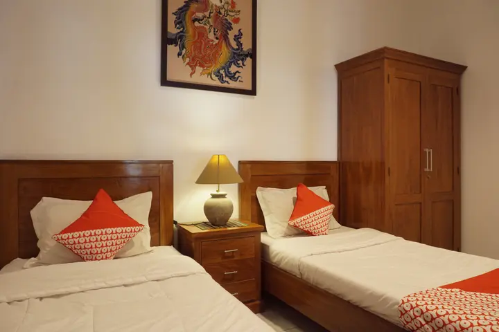 Депок: OYO 244 Griya Cemara Homestay