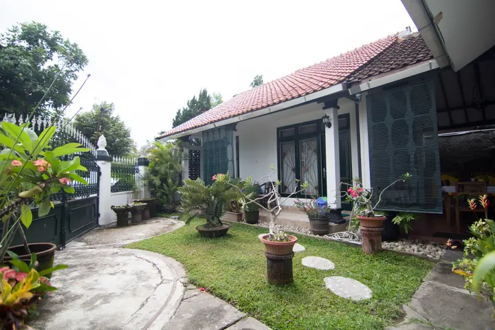 Депок: OYO 244 Griya Cemara Homestay