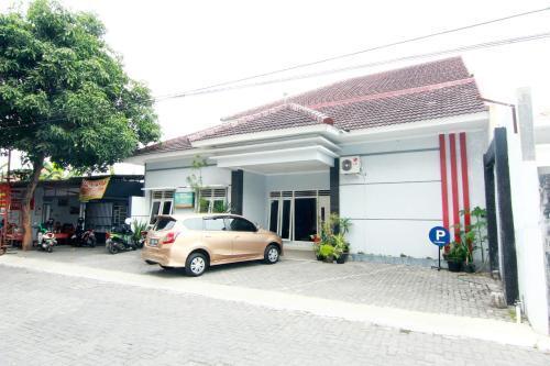 Батуретно: Almaidah Homestay
