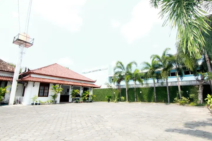 Джокьякарта: Hotel Limaran