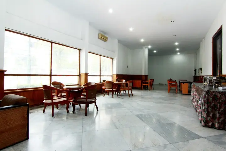 Джокьякарта: Hotel Limaran