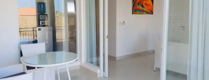 Денпасар: The Bali Bubble