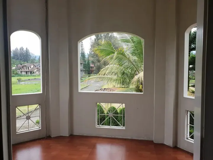 Петумбак: Green Hill Villa Sibolangit