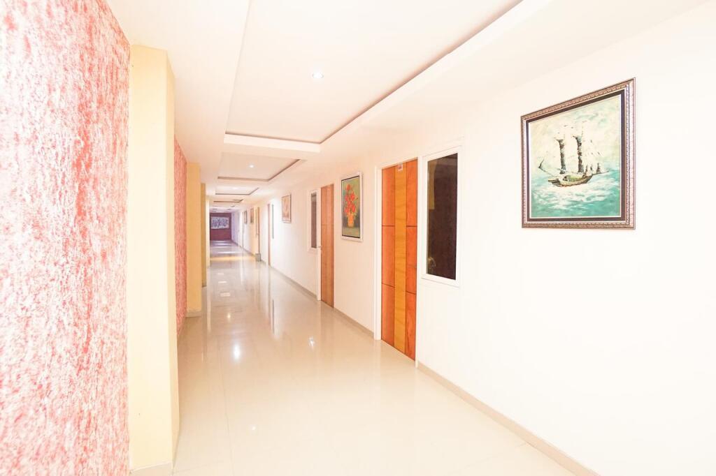 Сурабая: Hotel O 98 Residence Near Petra Christian University